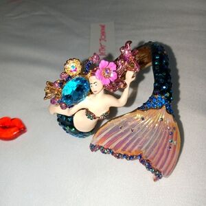 Betsey johnson mermaid bracelet